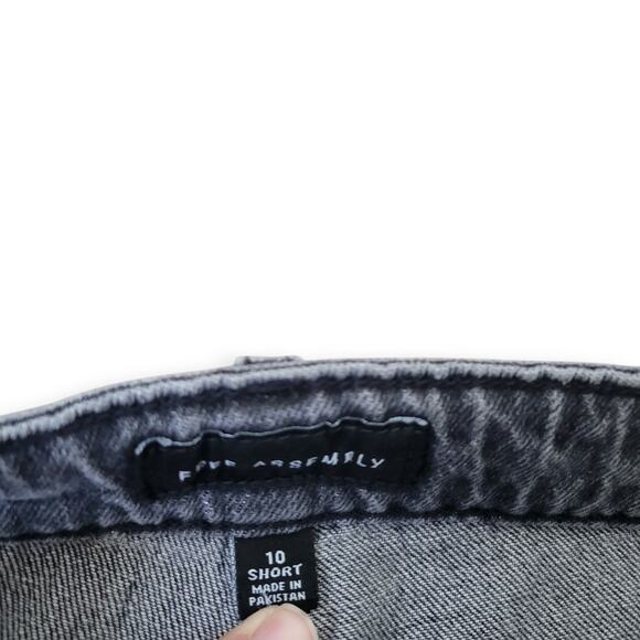 Free Assembly Super High Crop Wide Straight Jeans Gray Wash Women Sz 10 Short - Picture 7 of 9